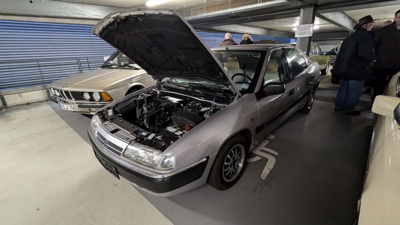 Sie suchen einen französischen Young- bzw. Oldtimer und haben keine Lust aufs Restaurieren? Dann wäre vielleicht dieser Citroën Xantia etwas gewesen – aus erster Hand und mit lediglich 60.000 Kilometern auf der Uhr.  (Bild: Dominsky – VCG)