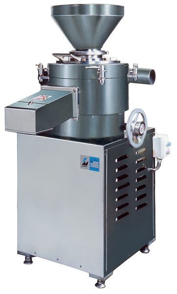 For the first time, Fuchs presents a disk mill of the type Granomat JP manufactured in Japan on its stand (E 3, hall 5.1) at the ACHEMA (Picture: Fuchs)