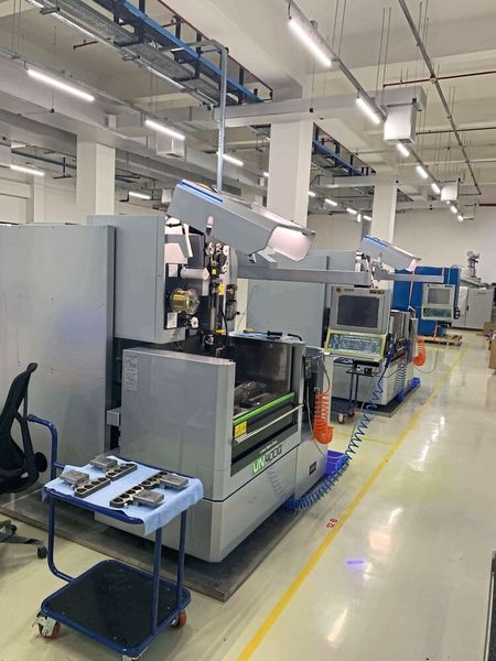 At the start of production, 37 employees will work at the Pune facility. (Bild: Fette Compacting)
