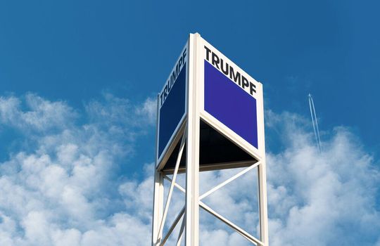 Hoch hinaus will Trumpf in Sachen optimierte Blechteile auf Knopfdruck, künstliche Intelligenz und Machine Learning. Das ist den Ditzingern es wert, wieder einen stattlichen Millionenbetrag in das Start-up Optimate zu investieren. Hier Details.(Bild:  Trumpf)