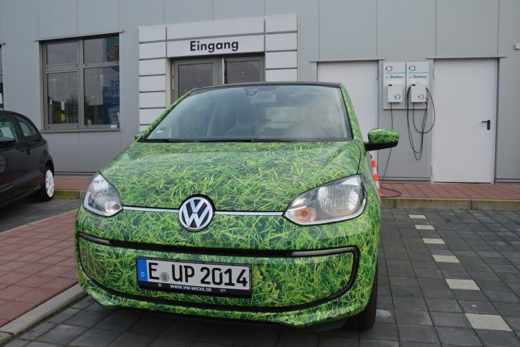 Wicke profiliert sich auch als Partner in Sachen Elektromobilität. (Foto: Achter)