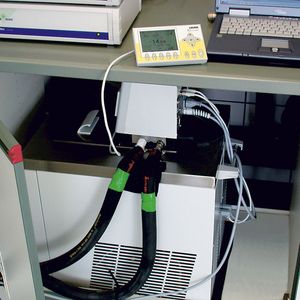 Abb.2: Anschluss der Lauda Command Konsole an den Kältethermostaten
Lauda RP 855 C.