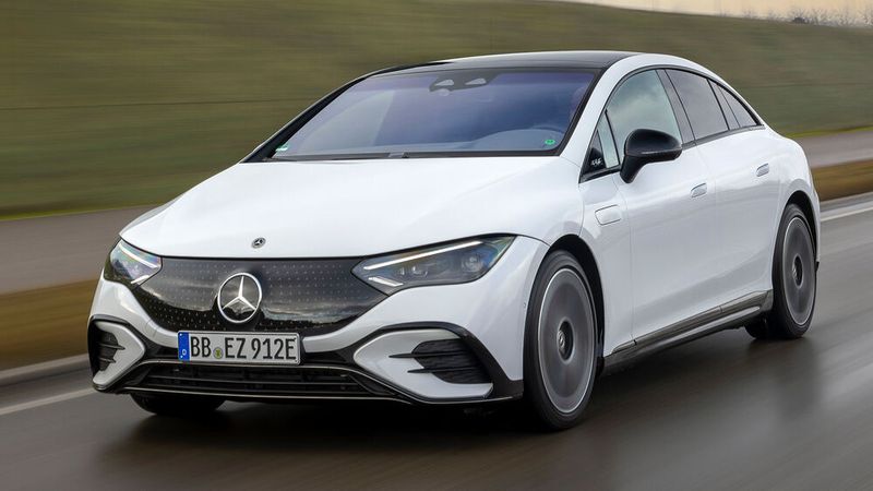 Der Mercedes EQE geht bald im Segment der E-Klasse an den Start. Der Mercedes EQE geht bald im Segment der E-Klasse an den Start.