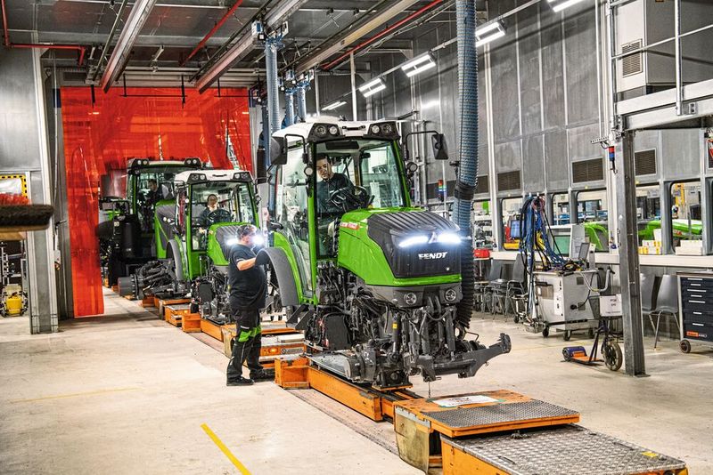 Immer so viel Beleuchtung wie notwendig – dank dynamischer Steuerung. (Bild: Fendt)