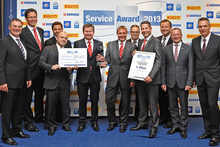 Den ersten Platz in der Kategorie „Pkw“ erreichte in diesem Jahr das Service-Team des Mercedes-Autohauses Lueg in Bochum. (Foto: Reiner Wengel)