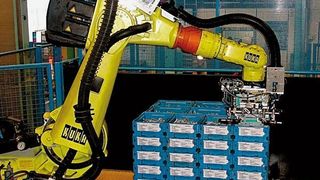 Bild 1: Eine typische Aufgabenstellung in der Praxis ist die Depalettierung von Kleinladungsträgern. (Archiv: Vogel Business Media)