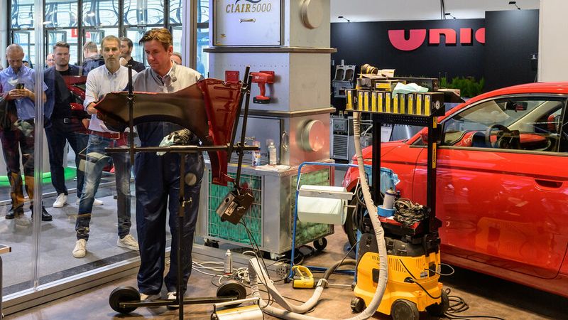 Aber natürlich stand auch ganz pragmatisch die Demonstration der Werkzeuge und Techniken auf dem Programm. (Bild: Messe Frankfurt)