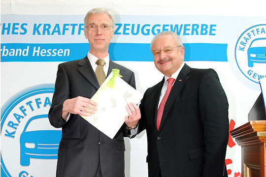 Eingespieltes Team: Hauptgeschäftsführer Uwe Grautegein und Präsident Jürgen Karpinski (beide Landesverband Hessen). (Baeuchle)