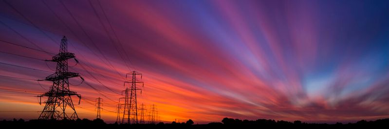 Um den wachsenden Energiebedarf der digitalen Transformation zu decken, muss sich das zentralisierte Energiemodell, wie wir es bisher kennen, weiterentwickeln.(Bild:  gemeinfrei / Unsplash)