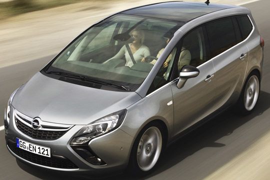...der neue Zafira Tourer...  (Archiv: Vogel Business Media)