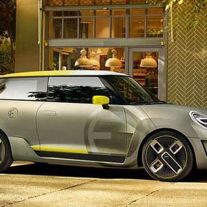 Das „Electric Concept“ git einen Ausblick auf das erste elektrische Serienmodell von Mini, das 2019 vorgestellt werden soll.