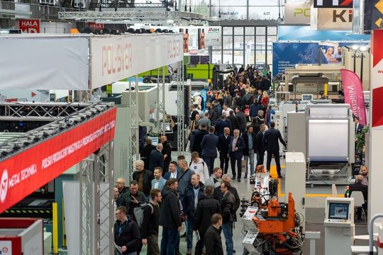 Vom 28. bis 31. März avanciert das polnische Kielce wieder zur Begegnungsstätte für alles, was es rund um die moderne Metallbe- und -verarbeitung gibt. Denn es startet einen neue Ausgabe der Messe STOM, mit vielen Live-Acts und Chancen zum Fachsimpeln. Hier die Details.(Bild:  Targi Kielce)