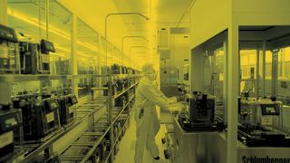 Chipfertigung bei ams: Ist ISO 26262 in der Entwicklung von Automotive ICs nur bürokratischer Aufwand oder Hilfe zur Entwicklung sicherer Komponenten? (ams)