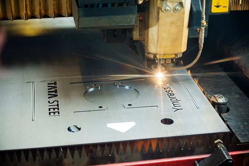 Mit der Markteinführung von Tata Steels Ympress Laser sollen kleine und mittlere Unternehmen in Deutschland ab sofort Zugang zu hochfesten, niedrig legierten Stählen für das effizientere Laserschneiden erhalten. (Tata Steel)