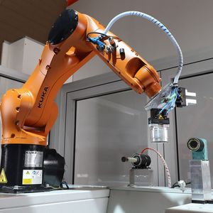 Manufacturing companies are making use of process automation to streamline their operations, boost productivity and adapt quickly to the changing market. 