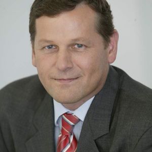 Ralf Michael Franke, CEO Industrial Automation Systems, Siemens Industry: “Automatisierungsanbieter mit einem kompletten Portfolio an Hard- und Software stehen bei den produzierenden Unternehmen hoch im Kurs.“