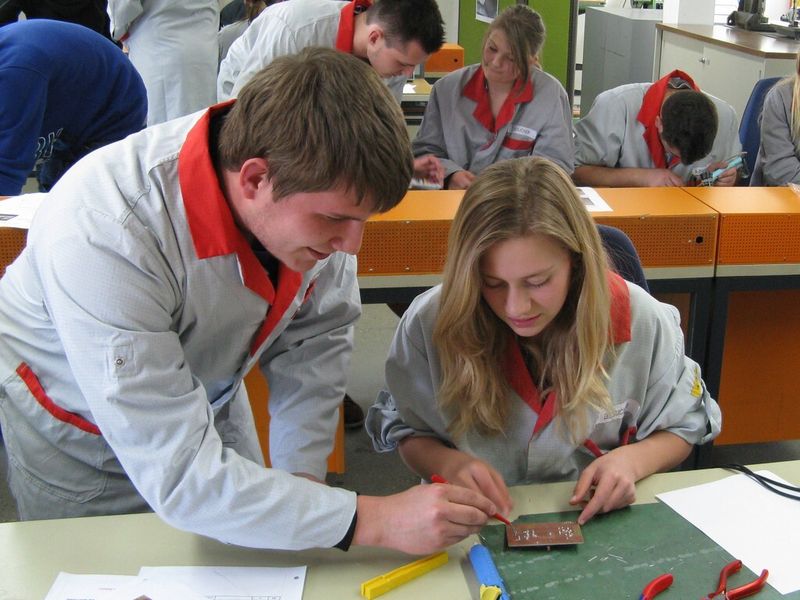 Girls’ Day in Erbach. (Bild: Bosch Rexroth)