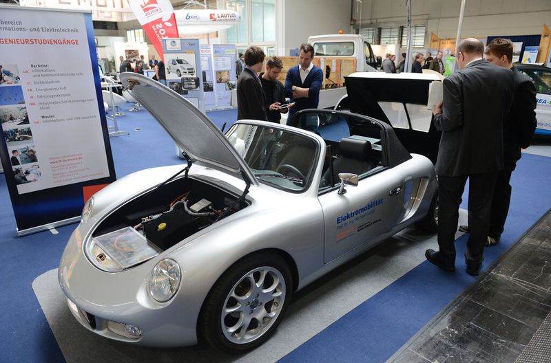 Im Rahmen der Hannover-Messe 2013 zeigt die Mobilitec nach eigenen Angaben den Systemwandel durch Elektromobilität auf. (Bild: Hannover-Messe)