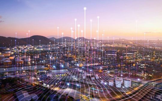 Messpunkte gibt es unzählige in Anlagen der Prozessindustrie. Doch wie verwandelt man diese Daten in verwertbare Informationen? Endress+Hauser zeigt auf der Achema, was möglich ist.(Bild:  Endress+Hauser)