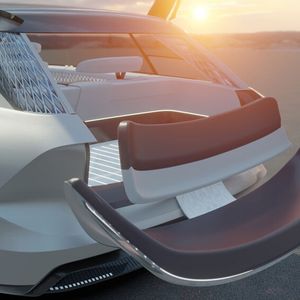 Der untere Teil der zweiteiligen Heckklappe kann auf Wunsch als Picknick-Sitzbank genutzt werden.(Bild:  Lincoln)