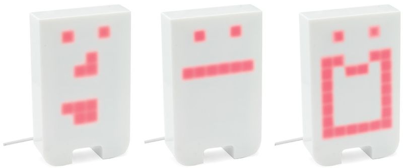 All Ihre Kollegen sind im Urlaub und Sie fühllen sich einsam im Büro? Mit Tengu können Sie sich einen Freund, Unterhalter und neuen Kollegen an den Schreibtisch holen. Die USB-betriebenen Kerlchen reagieren mit unterschiedlichen Gesichtsausdrücken auf Geräusche: Läuft Musik, singen sie mit. Ist es still im Büro, schlafen sie ein. Zudem reagieren die kleinen Kerlchen, sobald man sie anpustet. Den treuen Cyber-Freund können Sie für 13,74 Euro bei uncommongoods bestellen. (Uncommongoods)