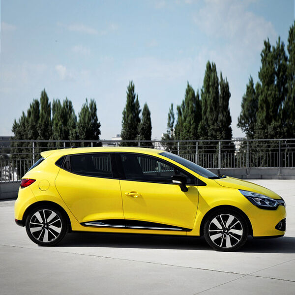 Die Auslieferung des ausschließlich als Fünftürer angebotenen Kleinwagens beginnt in Deutschland im November. (Renault)
