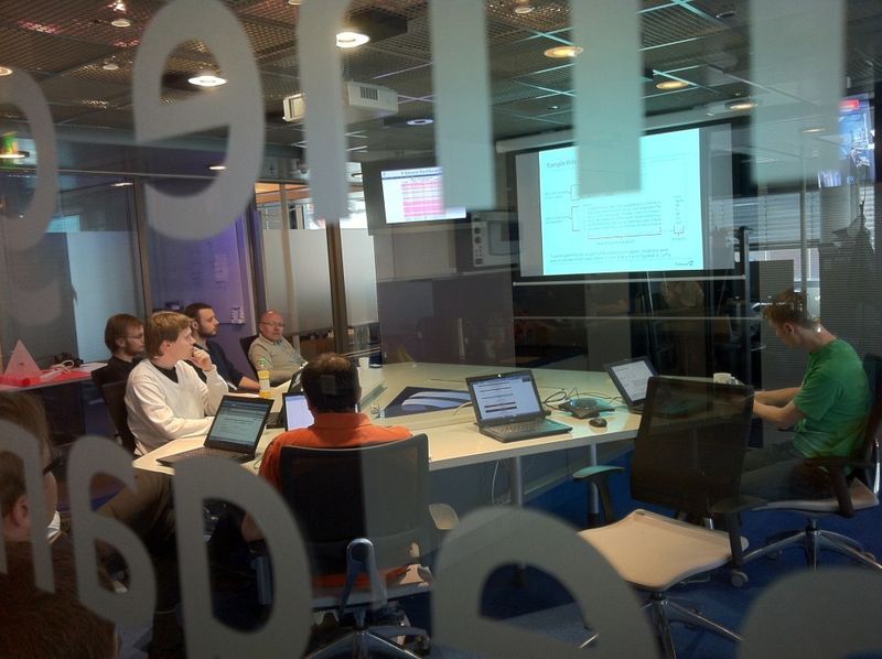 2013: Die Aufgabe geht weiter. Die F-Secure Research Labs sind 24 Stunden am Tag bereit, um auf neue Bedrohungen zu reagieren und Gegenmaßnahmen einzuleiten. (Bild: F-Secure)