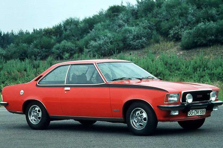 Ähnlich wie Renault mit der Doppelbaureihe R20/30 war auch Opels gehobene Mittelklasse Rekord/Commodore als doppelte Modellbaureihe ausgeführt. (Foto: Opel)