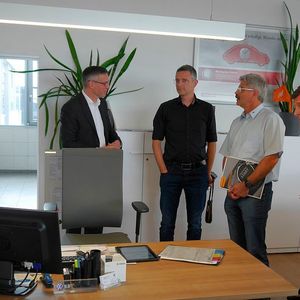 Serviceleiter Matthias Sieg stellte sich den Fragen der Jury.(Bild:  Christine Winkler)