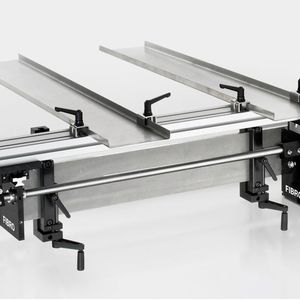 In Presswerken ist der Elektromechanische Transporter von Fibro eine wirkungsvolle Alternative zu herkömmlichen Förderbändern.