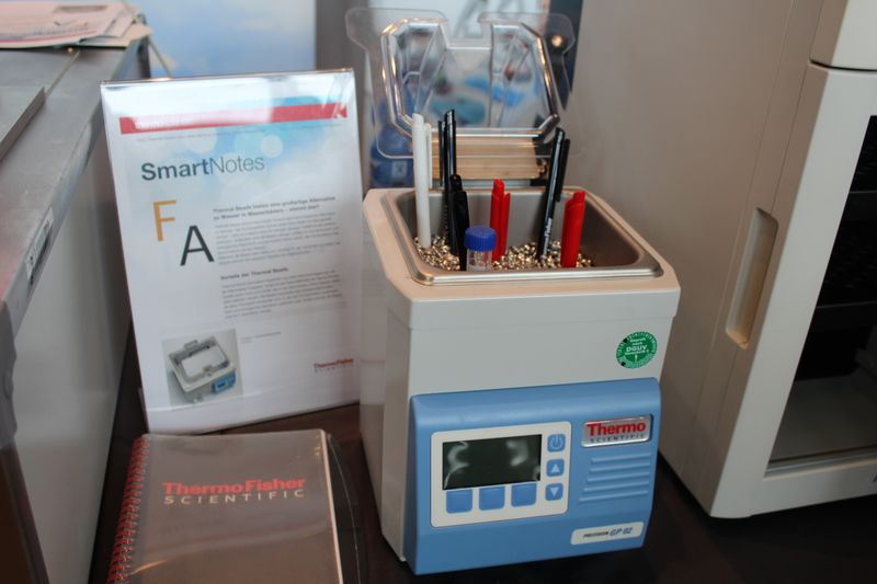 Impressionen der Lab-Supply Dresden vom 28. August 2019  Im Internationalen Congress Center des Maritim Hotels Dresden fanden sich zahlreiche Besucher ein, um mit den Ausstellern von Labortechnik und Verbrauchsmaterial ins Gespräch zu kommen. Impressionen vom Messetag sowie einige Besucherstimmen finden Sie in dieser Bildergalerie. Die nächste Lab-Supply ist am 25. September 2019 in Münster. Weitere Infos zu den kommenden Lab-Supply-Messen finden Sie auf www.lab-supply.info.   Lese-Empfehlung: Nachbericht zum erfolgreichen Auftakt der Lab-Supply in Wien. (Bild: LABORPRAXIS, C. Lüttmann)