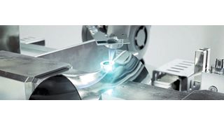 Sollen weitere Fittinge oder Anschlussstutzen an anderen Positionen gefügt werden, dreht sich die Vorrichtung vor dem Schneiden in die entsprechende Zwangslage und der Prozess kann wiederholt werden. (Weil Engineering)