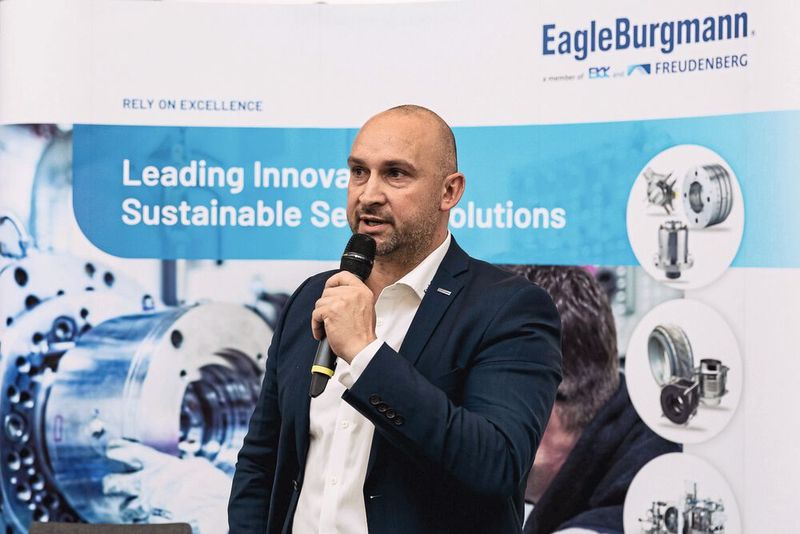 Alles dicht beim Dichtungsspezialisten Eagle Burgmann (Bild: Stefan Bausewein)